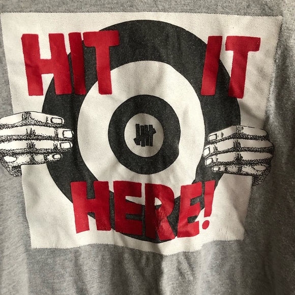 Undefeated t shirt - Picture 2 of 5